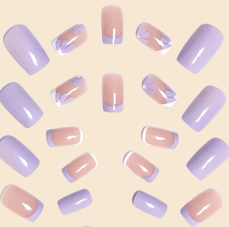 French Lavender Daisy Press On Nails (24pcs)