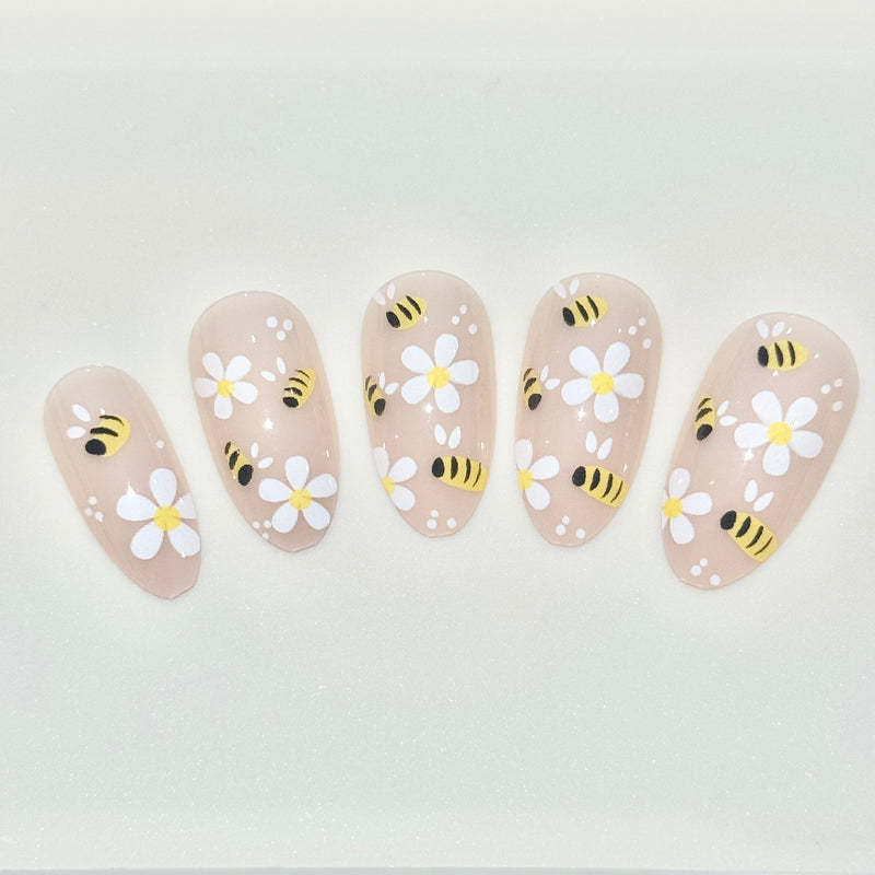 🐝 Honey Bee Bee Press On Nails (24pcs)