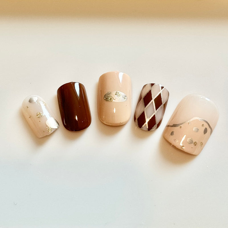 Fashion Brown Press on Nails (24pcs)