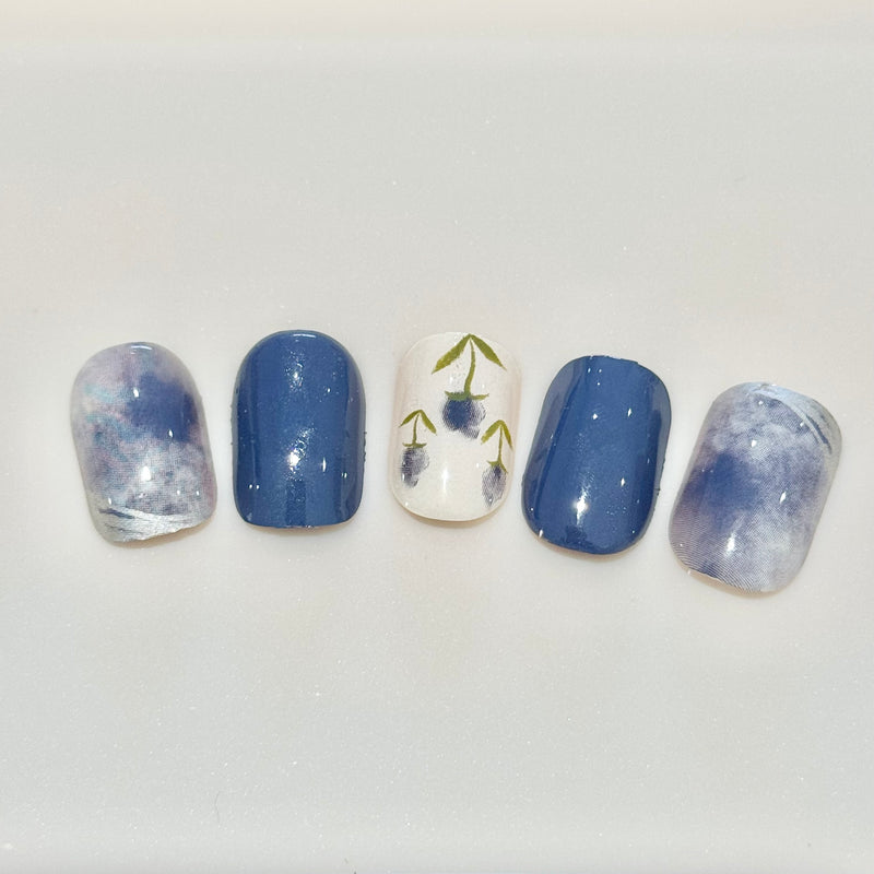 Haze Blue Marble Press On Nails (24pcs)